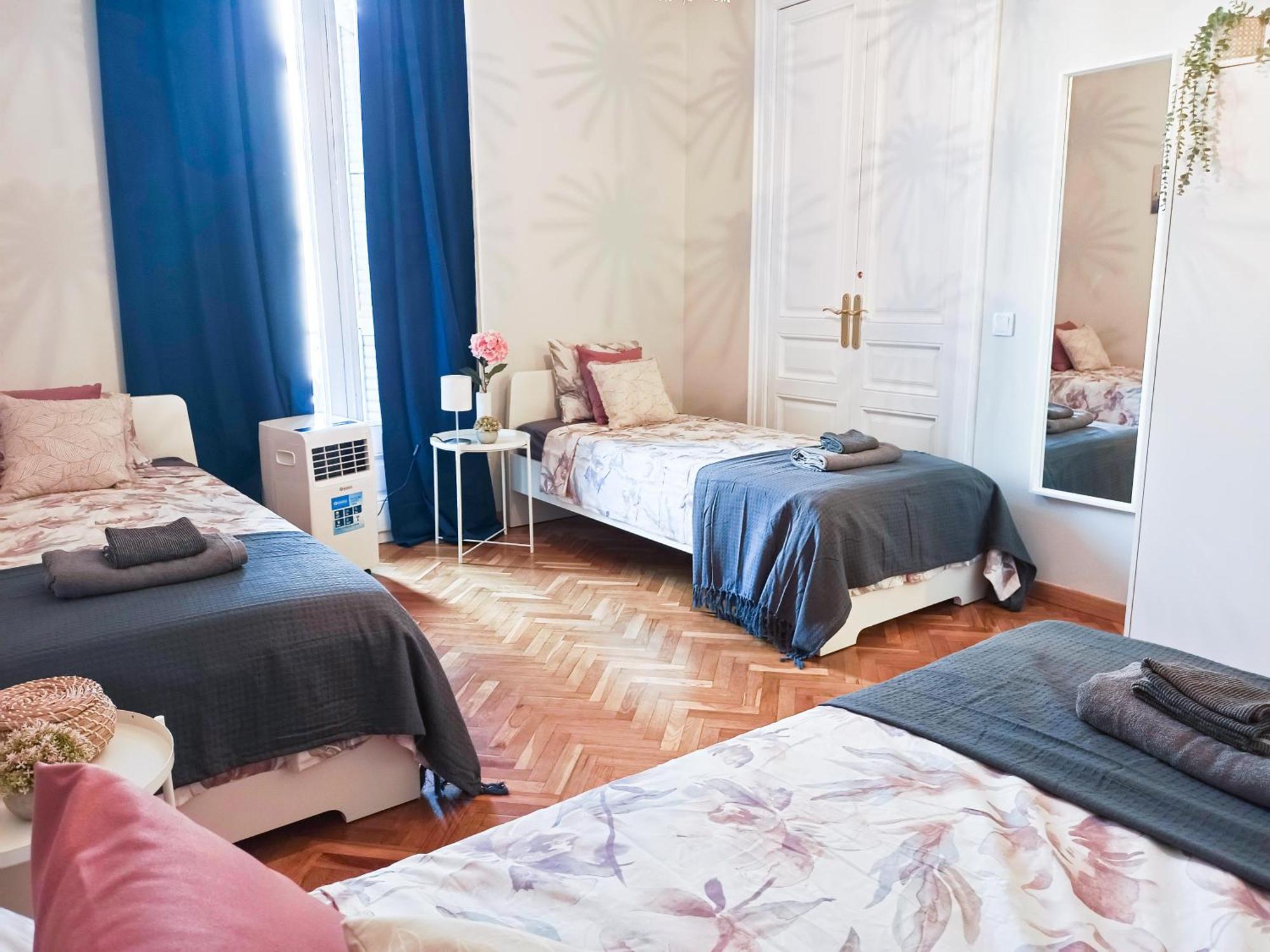Hostel - Pau Claris
