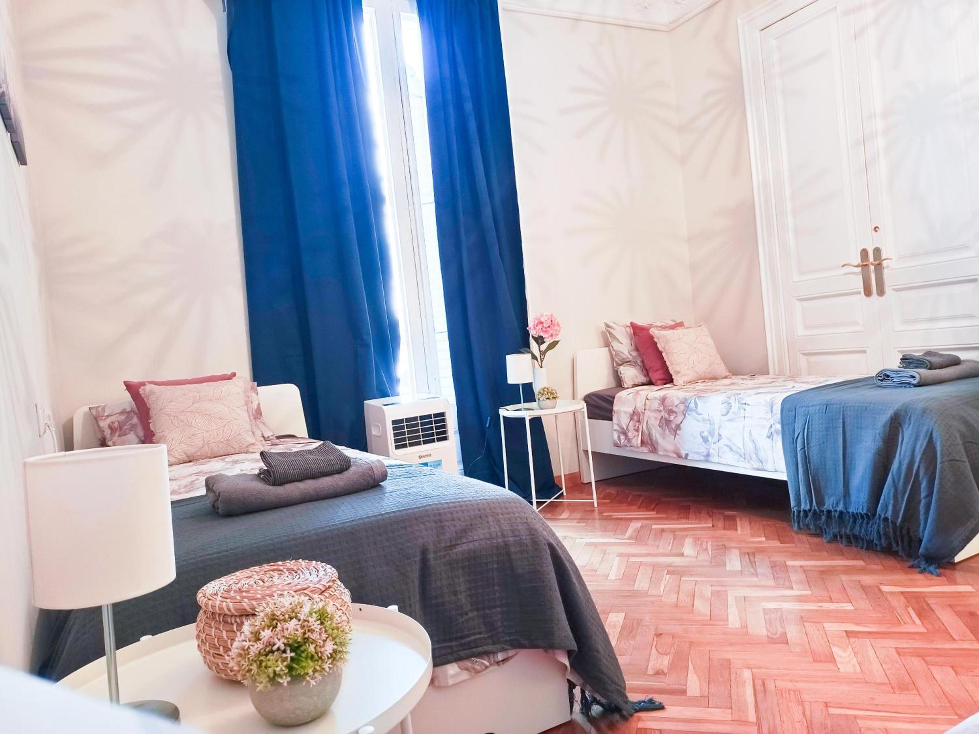 Hostel - Pau Claris Barcelona