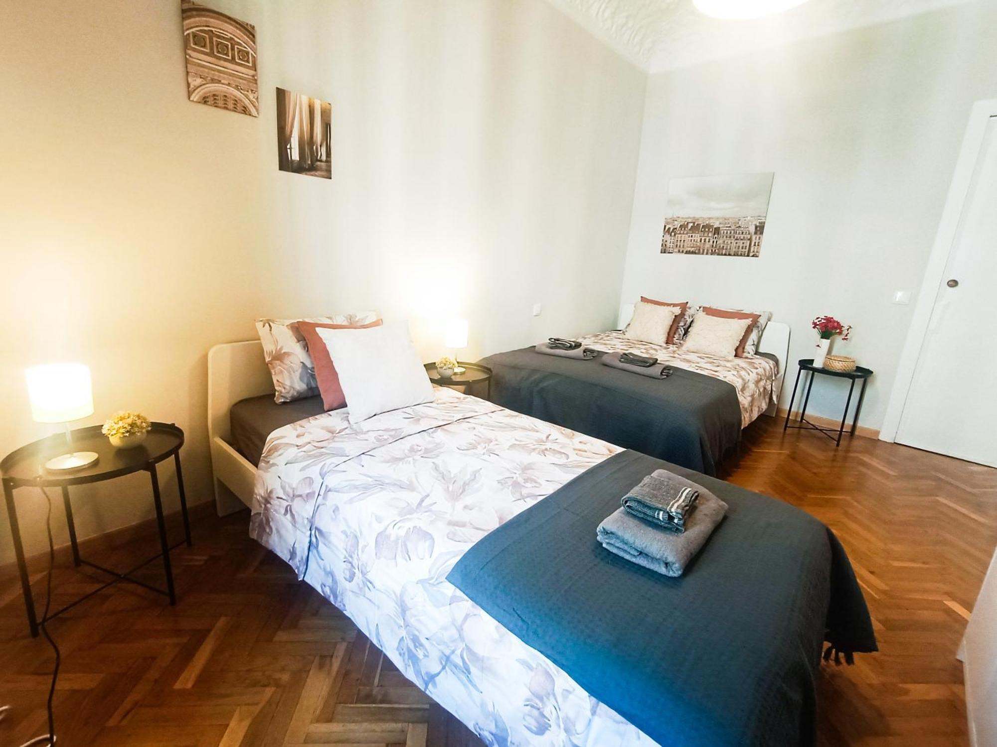 Hostel - Pau Claris *